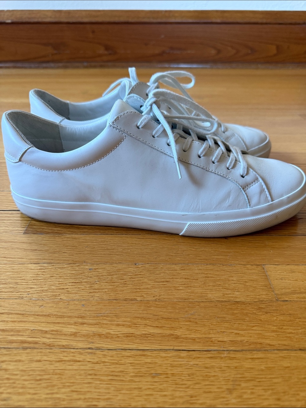 Vince White Leather Low-Top Sneakers